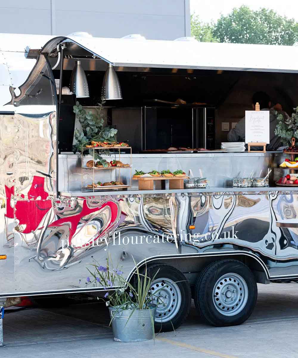 Street-Food-Stands